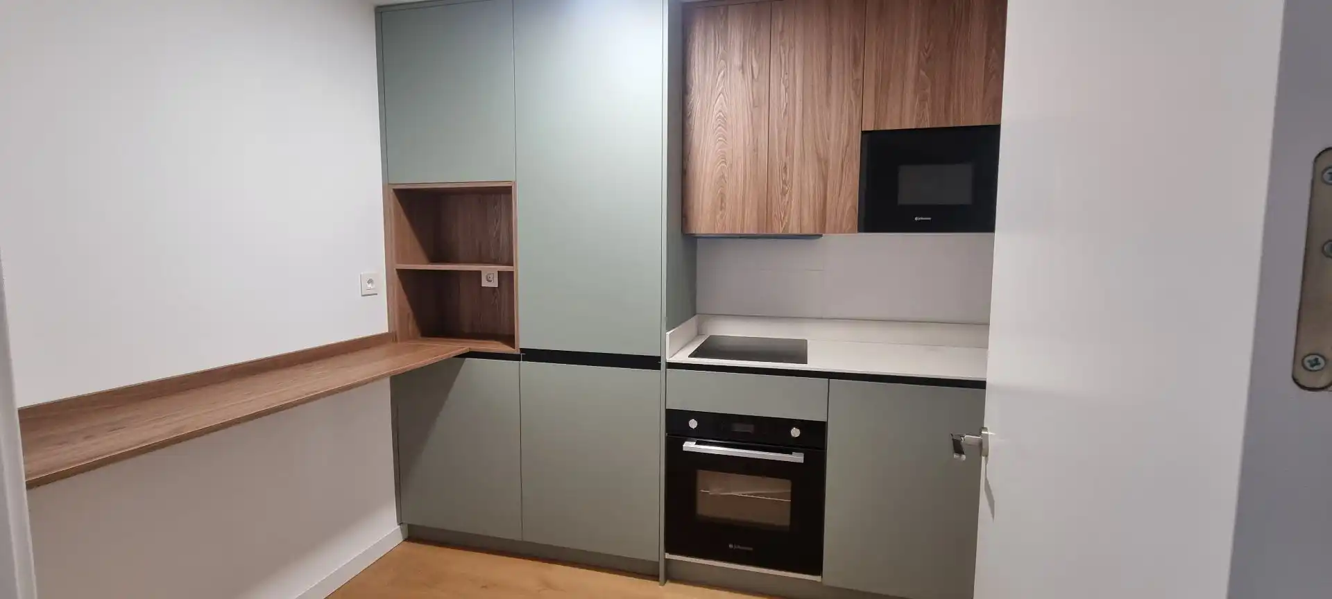 Kitchen of Flat for sale in Mérida  with Air Conditioner, Storage room and Community pool