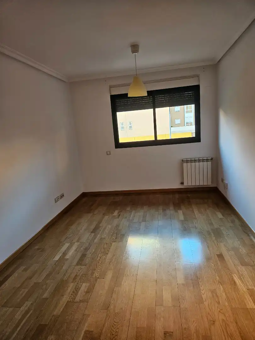 Apartamento con piscina en alquiler en Calle de la Antracita, imagen 7