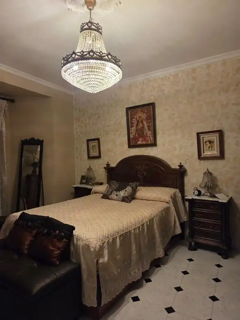 Dormitori de Casa adosada en venda en Vilches amb Aire condicionat i Balcó
