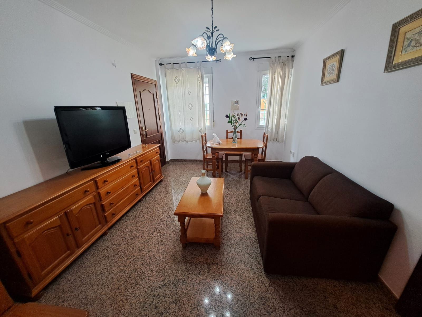 Living room of Flat to rent in Benalmádena  with Air Conditioner, Terrace and Furnished