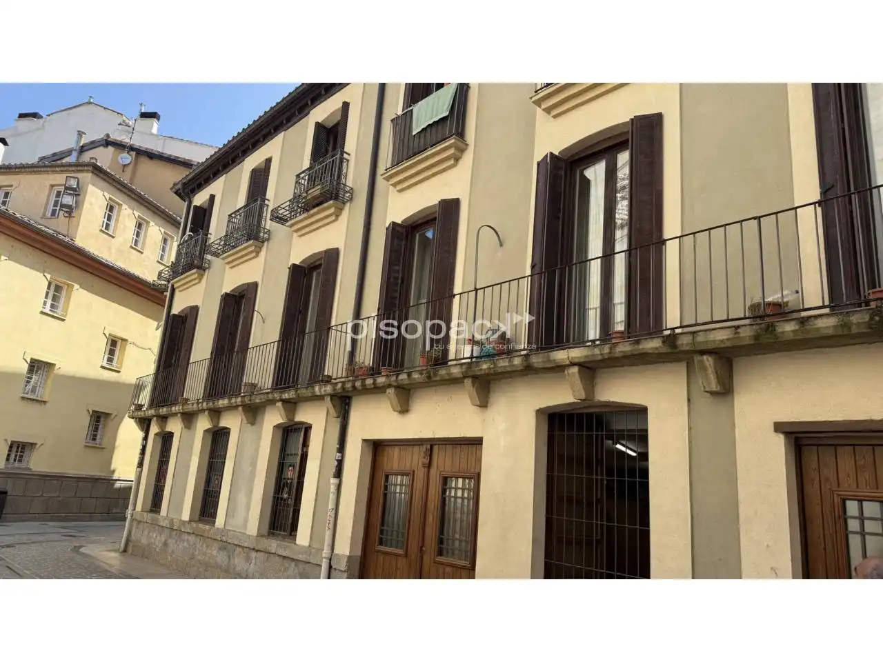 Exterior view of Flat for sale in  Pamplona / Iruña  with Heating, Parquet flooring and Storage room