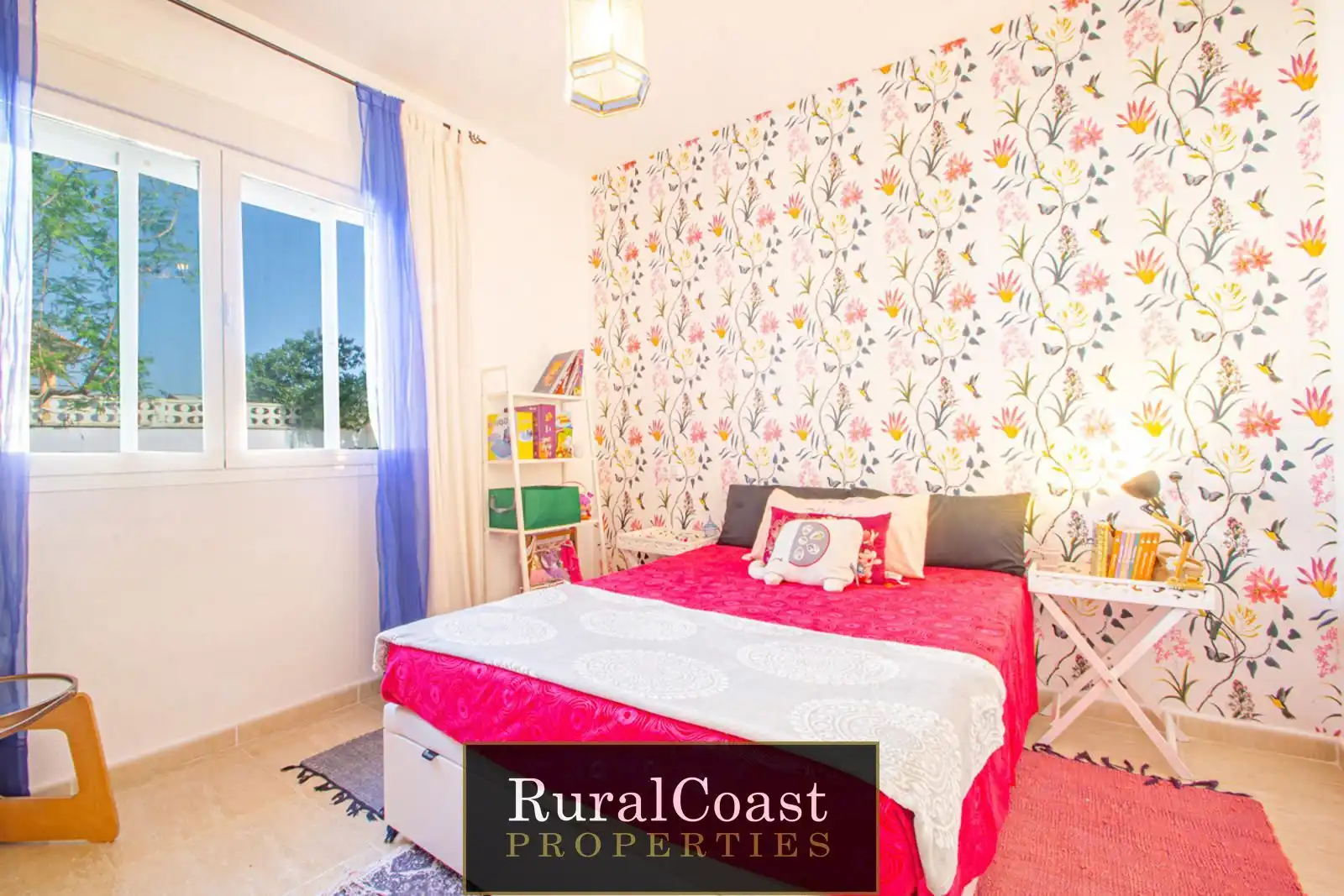 Habitación de Casa o chalet en venta en Busot con Calefacción, Terraza y Trastero