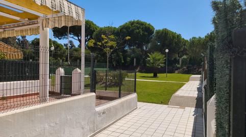 Foto 4 de Casa adosada en venta en Urbanización Greeen, El Portil, Huelva
