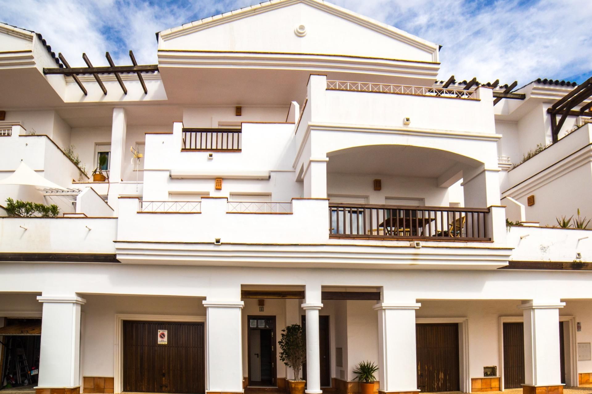 Vista exterior de Casa adosada en venda en Ayamonte amb Aire condicionat, Jardí privat i Terrassa