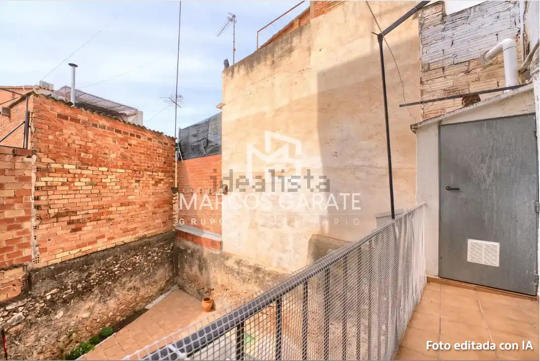 Vista exterior de Casa o chalet en venta en El Vendrell con Calefacción, Terraza y Balcón