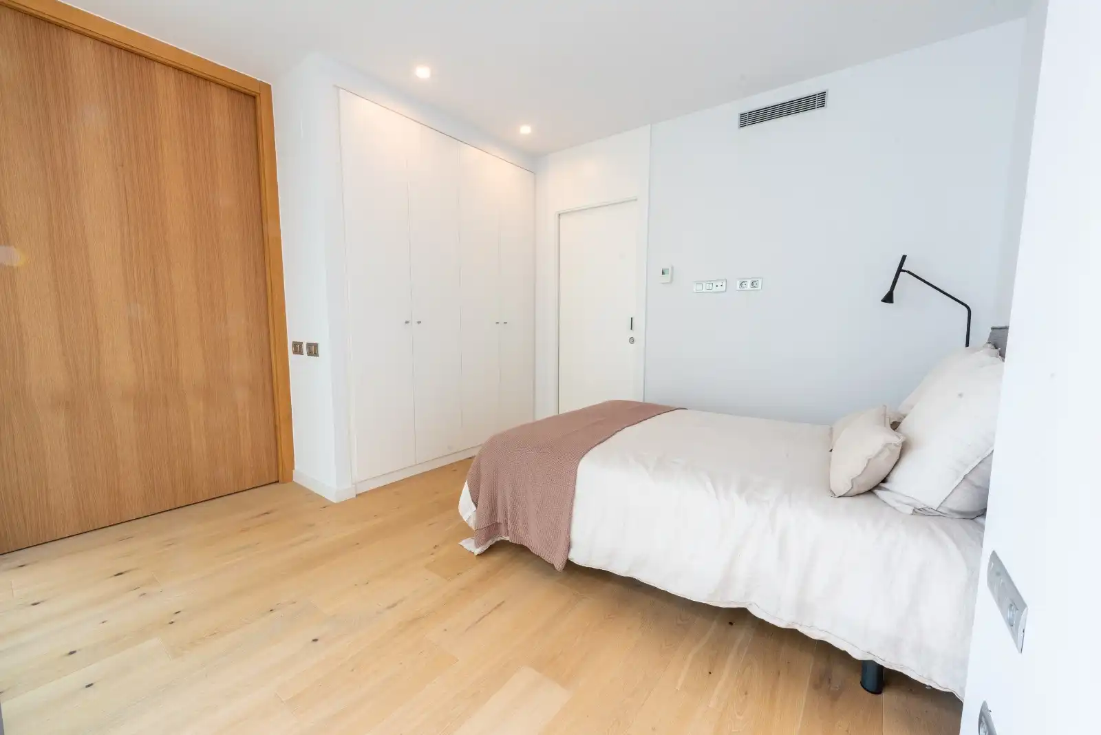 Bedroom of Apartments for sale in Lloret de Mar  with Air Conditioner, Heating and Terrace