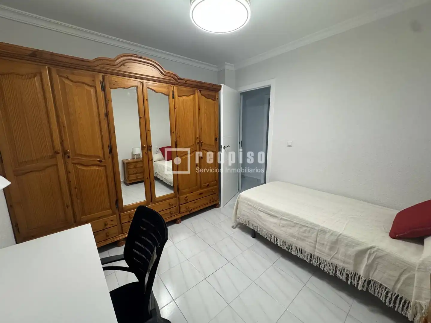 Bedroom of Flat for rent in Málaga  with Furnished and Alarm