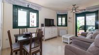Living room of Flat for sale in Estepona  with Air Conditioner, Terrace and Furnished