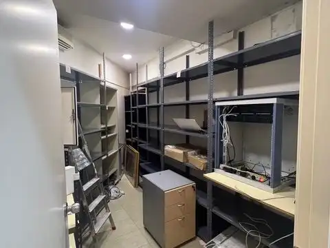 Local de alquiler en Esplugues de Llobregat con Aire acondicionado, Calefacción y Amueblado