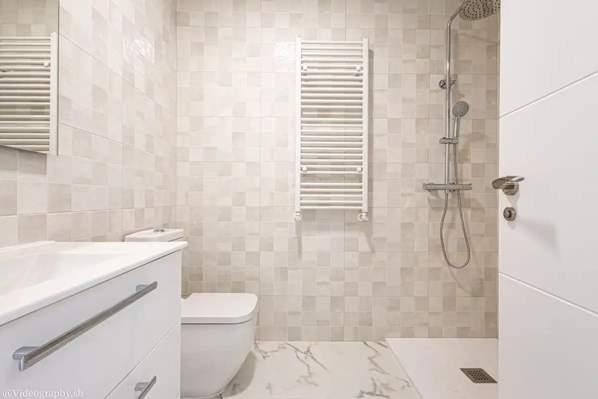 Baño de Planta baja en venta en Arganda del Rey con Calefacción