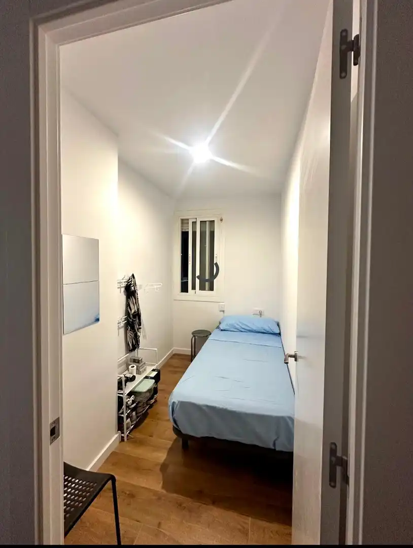Dormitori de Pis en venda en Barcelona amb Calefacció