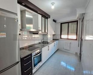 Kitchen of Flat to rent in Ourense Capital   with Heating