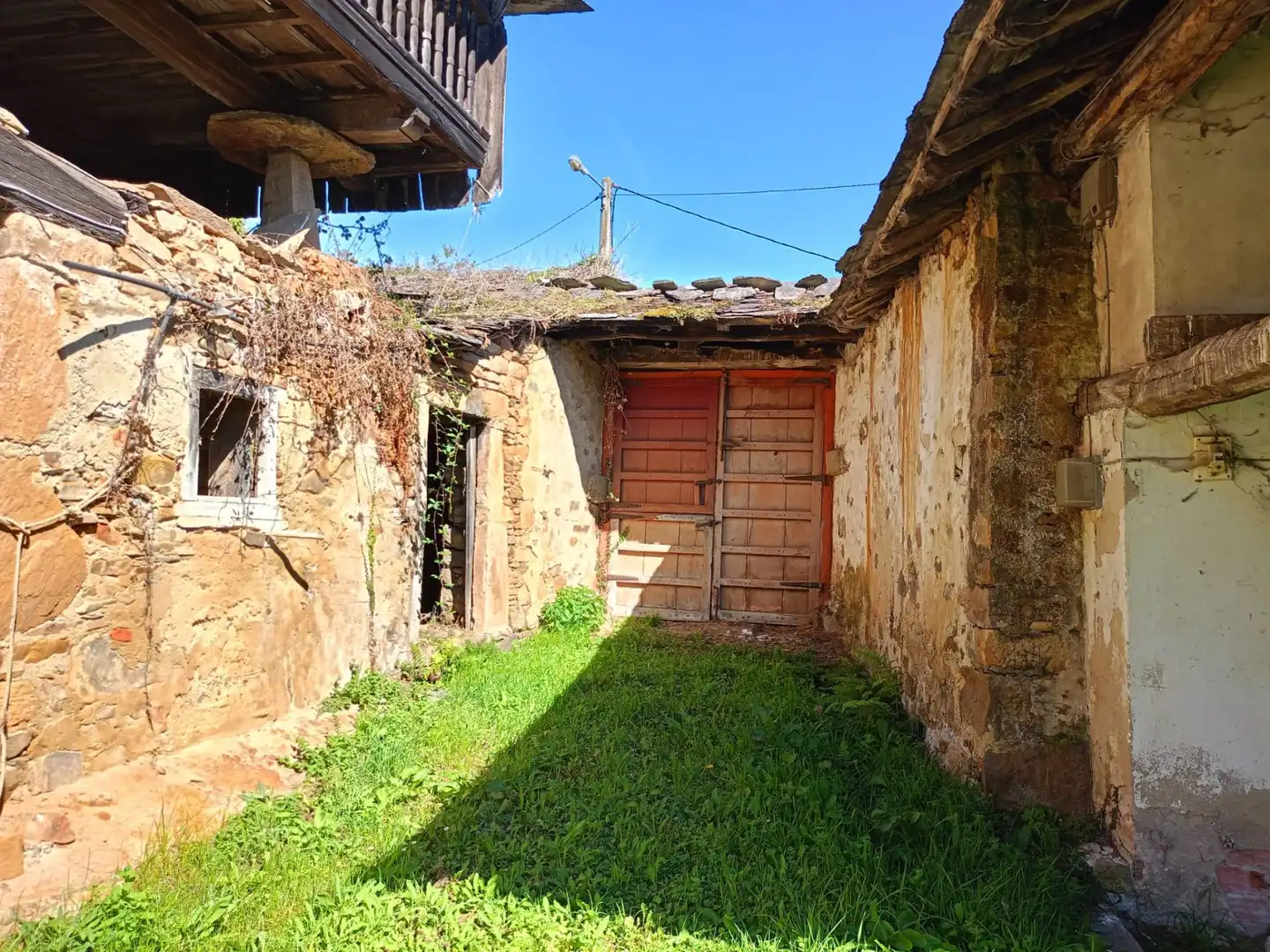 Houses for sale in Valdés - Luarca