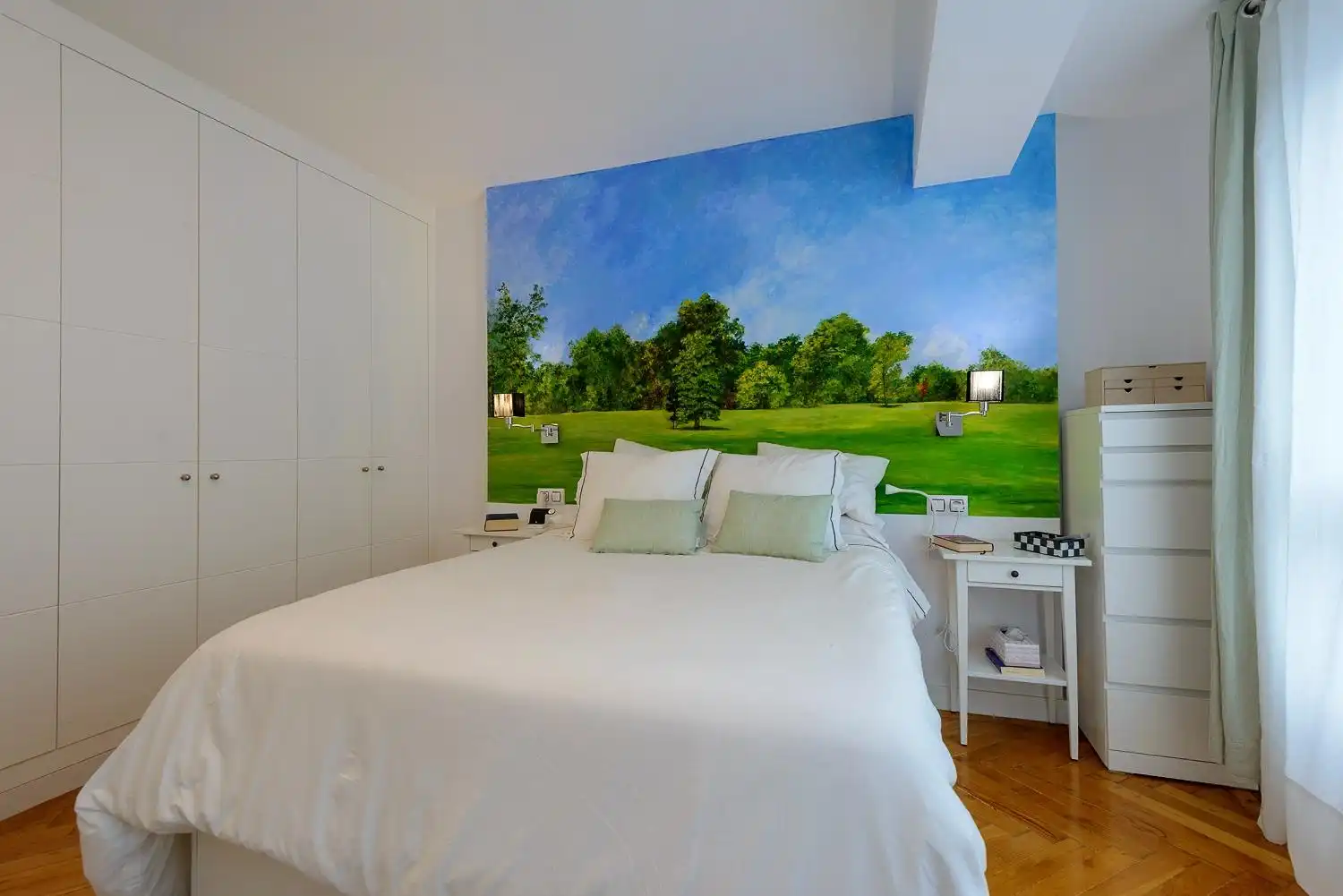 Habitación de Piso en venta en Oviedo  con Calefacción y Parquet