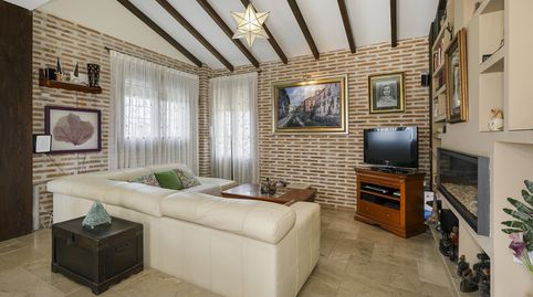 Foto 5 de Casa o chalet en venta en Calle Cúllar Vega, Altos de la Zubia, La Zubia