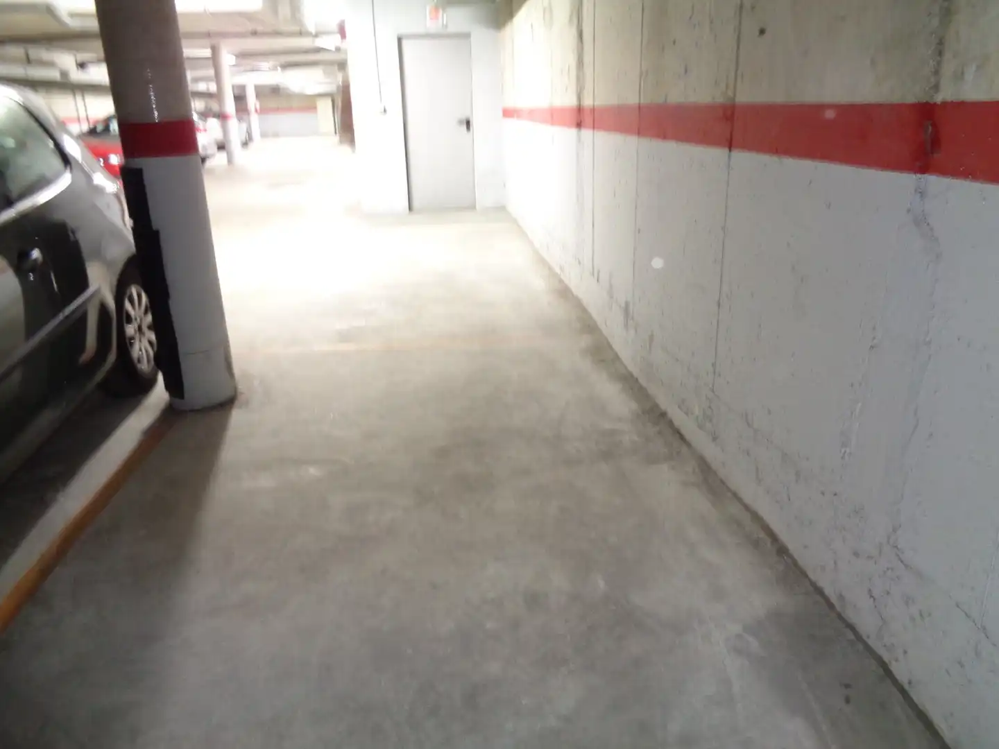 Parkplatz zum Verkauf in Col.legis Nous, imagen 8