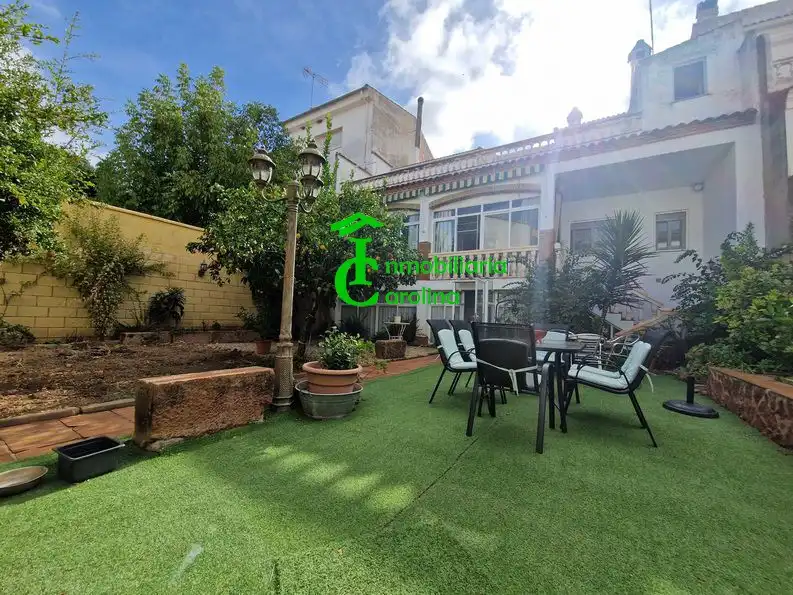 Garden of Houses for sale in La Carolina  with Air Conditioner, Heating and Private garden