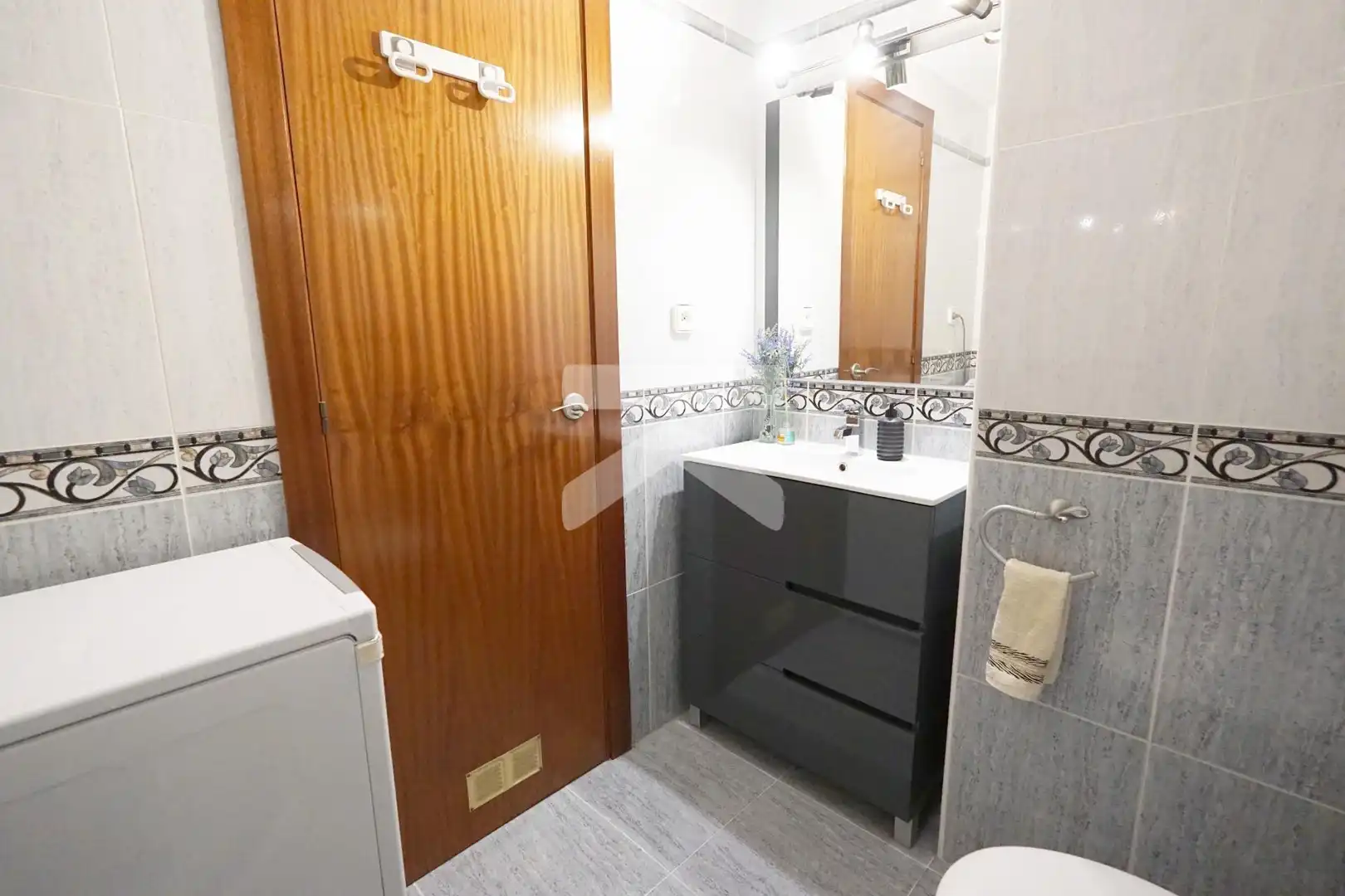 Baño de Piso en venta en Tarragona con Aire acondicionado, Calefacción y Balcón