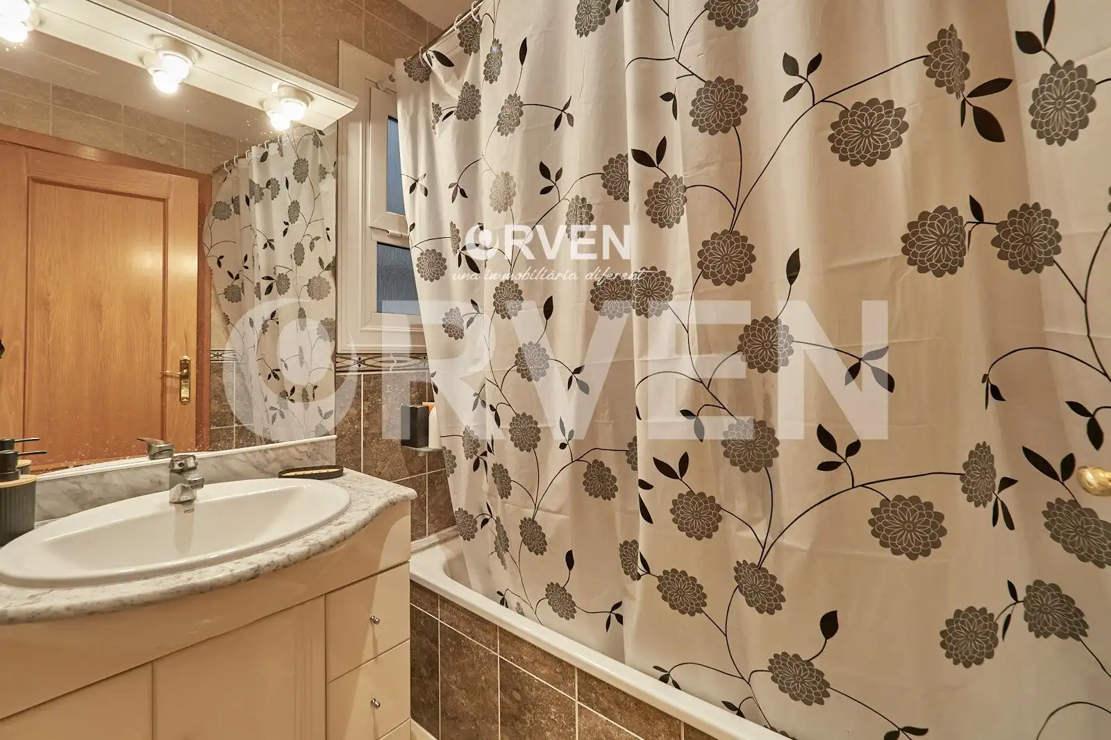 Flat for rent in Romani, Centre