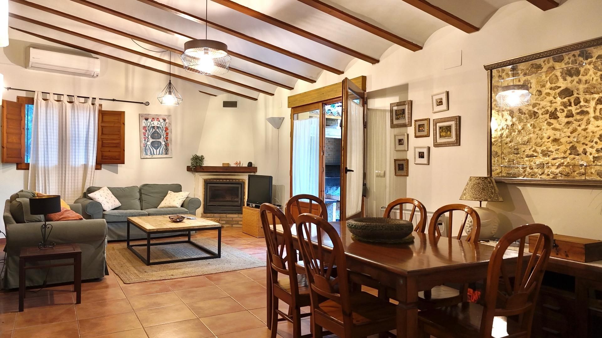 Sala de estar de Casa o chalet en venta en Salem con Aire acondicionado y Terraza
