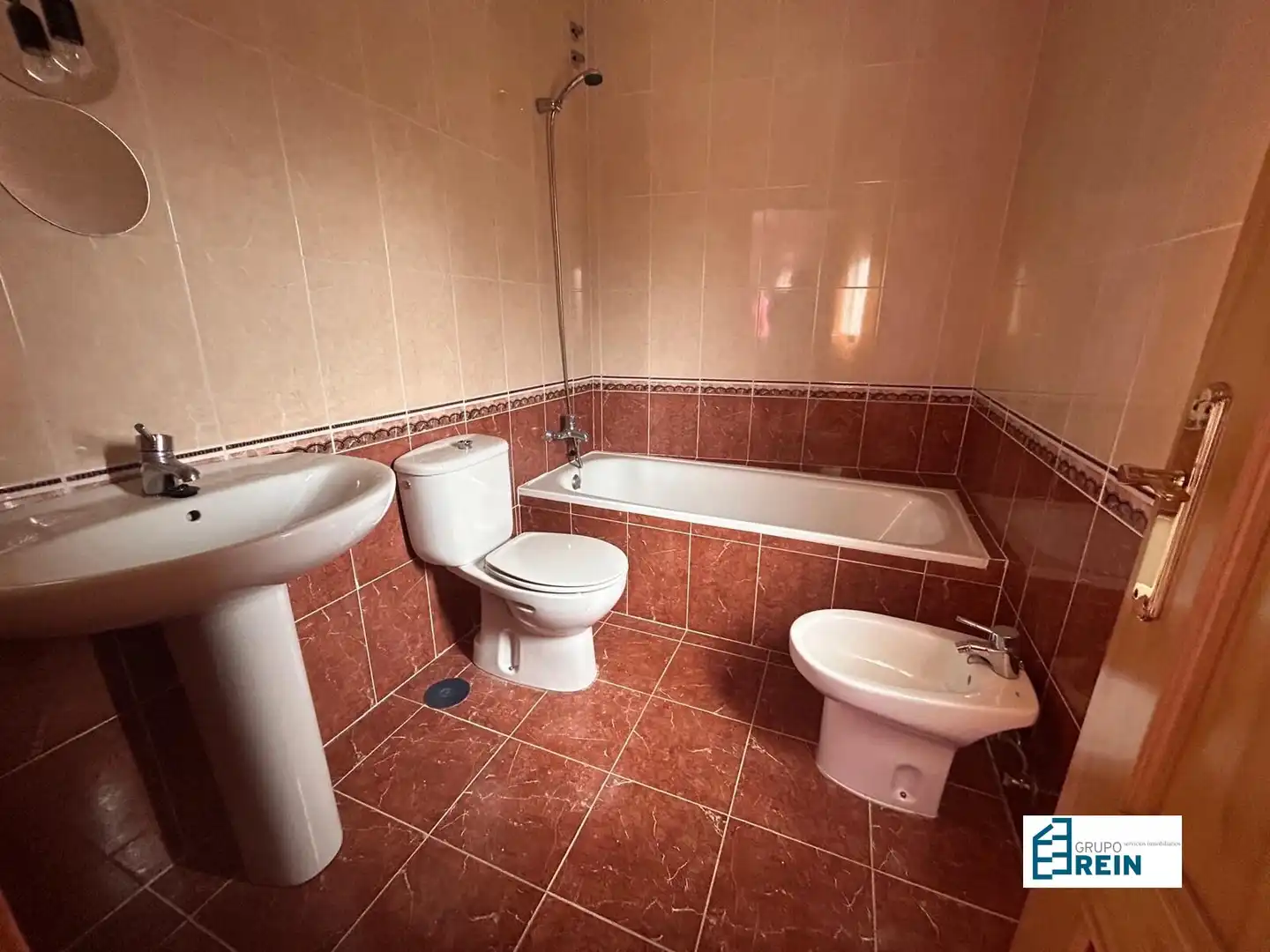 Bathroom of Detached homes for sale in Recas  with Private garden and Furnished