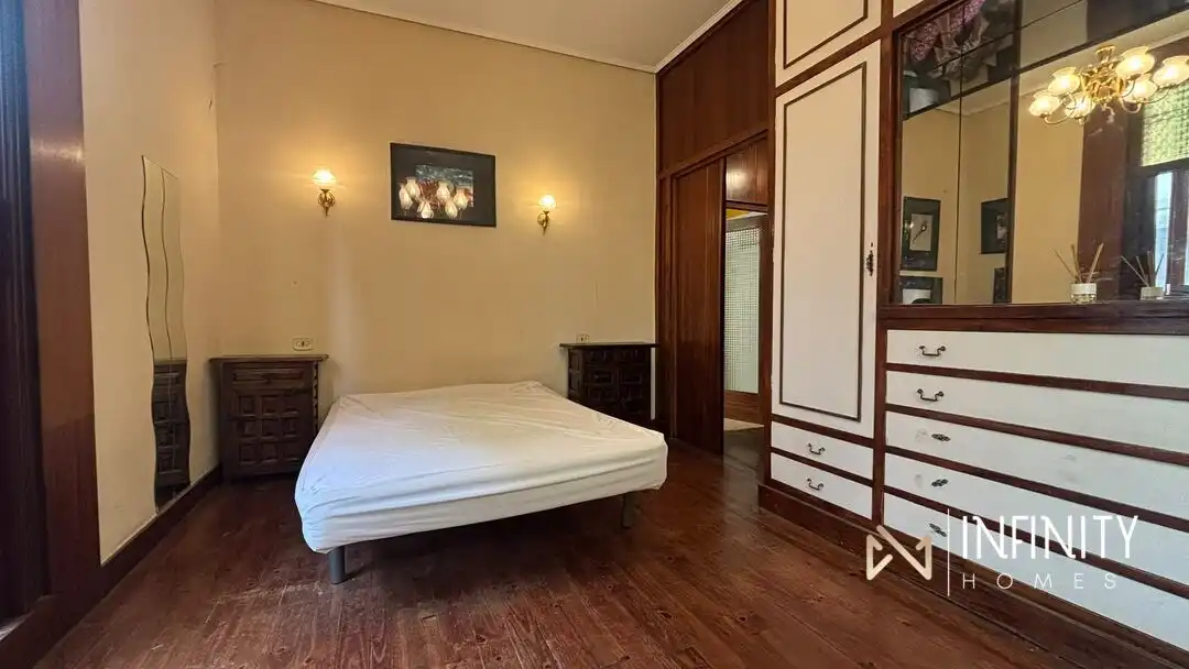 Bedroom of Flat for rent in Bilbao   with Balcony
