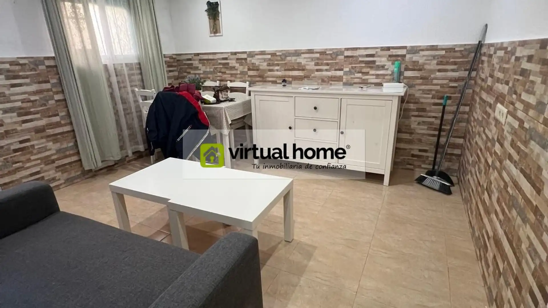 Vista exterior de Planta baja en venta en Benidorm con Aire acondicionado, Trastero y Amueblado