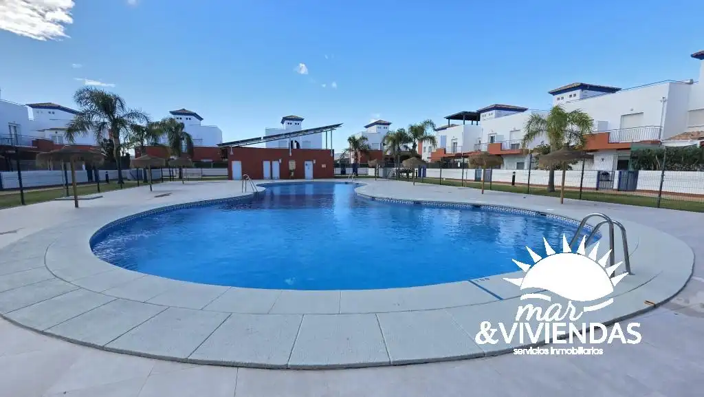 Detached homes for sale in Avenida Alhambra, 4, Lomas del Mar
