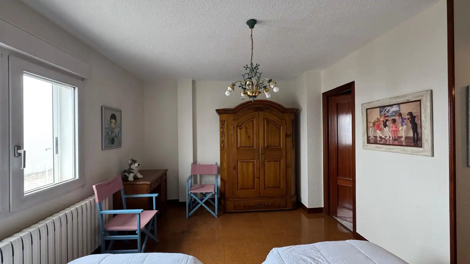 Habitación de Casa adosada en venta en Hermandad de Campoo de Suso con Calefacción, Parquet y Terraza