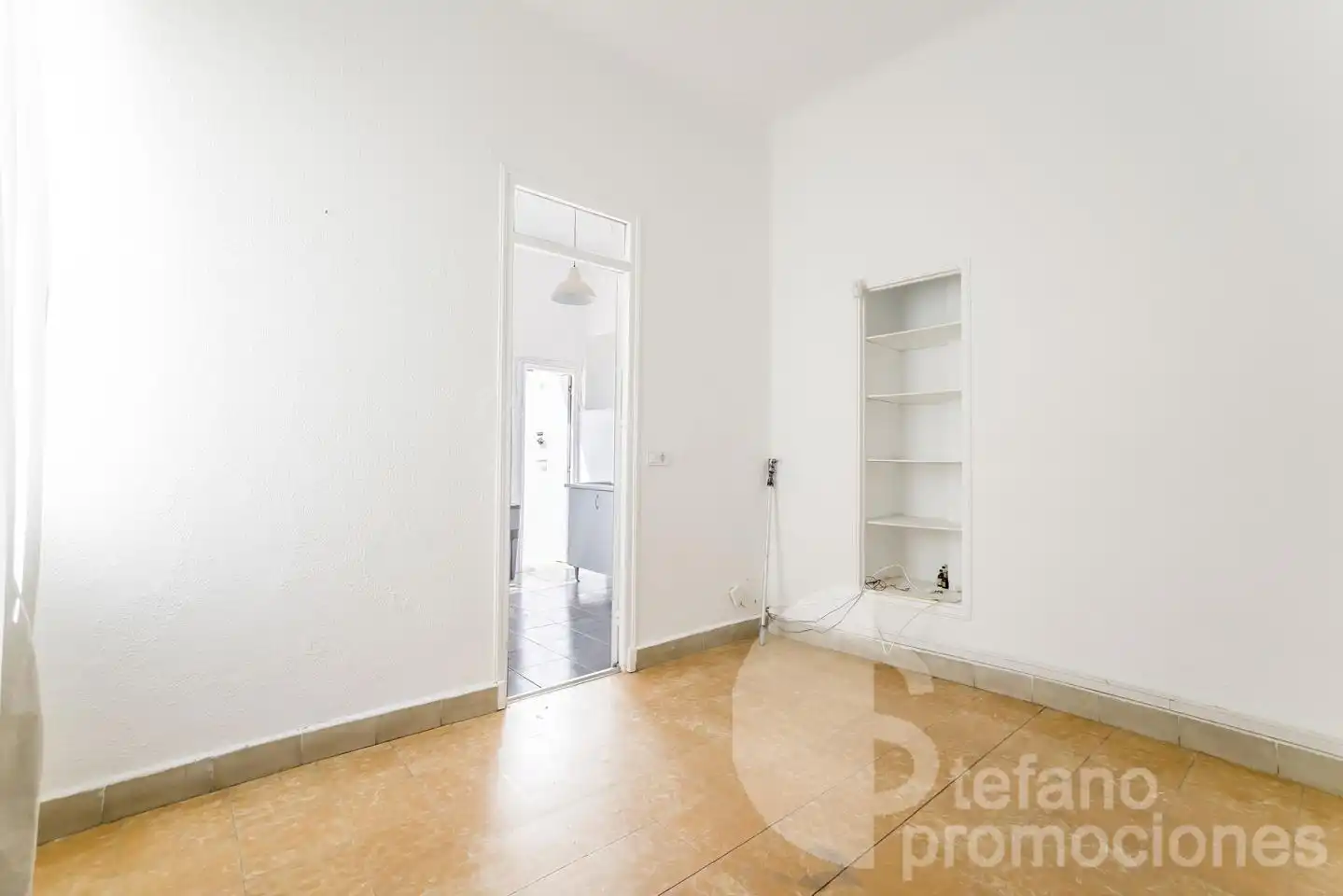 Habitación de Edificio en venta en Málaga