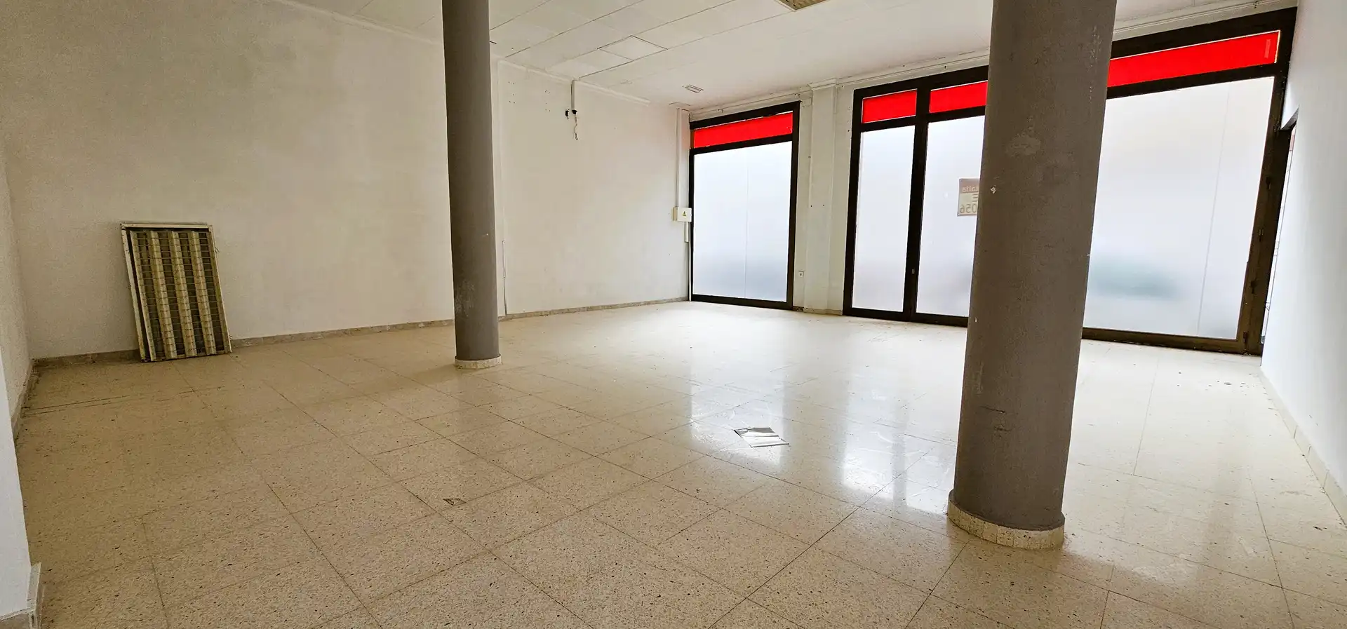 Business premises for sale in Avenida de Juan Carlos I 98, imagen 6