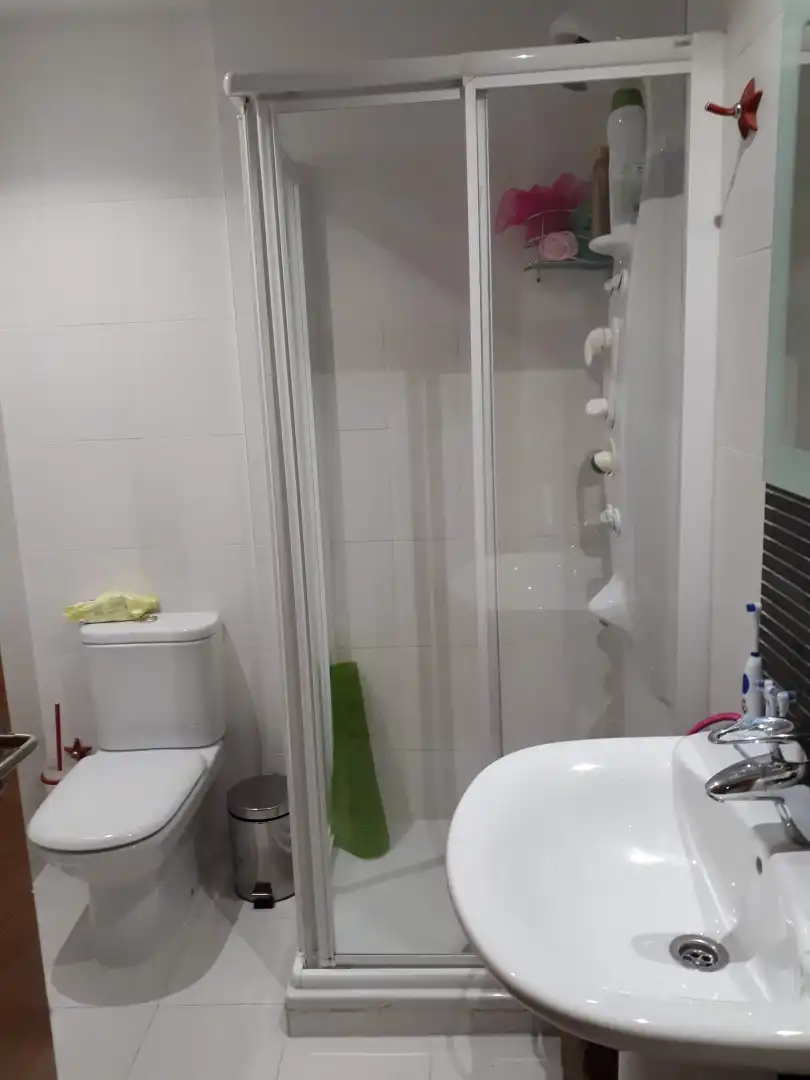Bathroom of Attic for sale in Yebes  with Air Conditioner, Heating and Parquet flooring