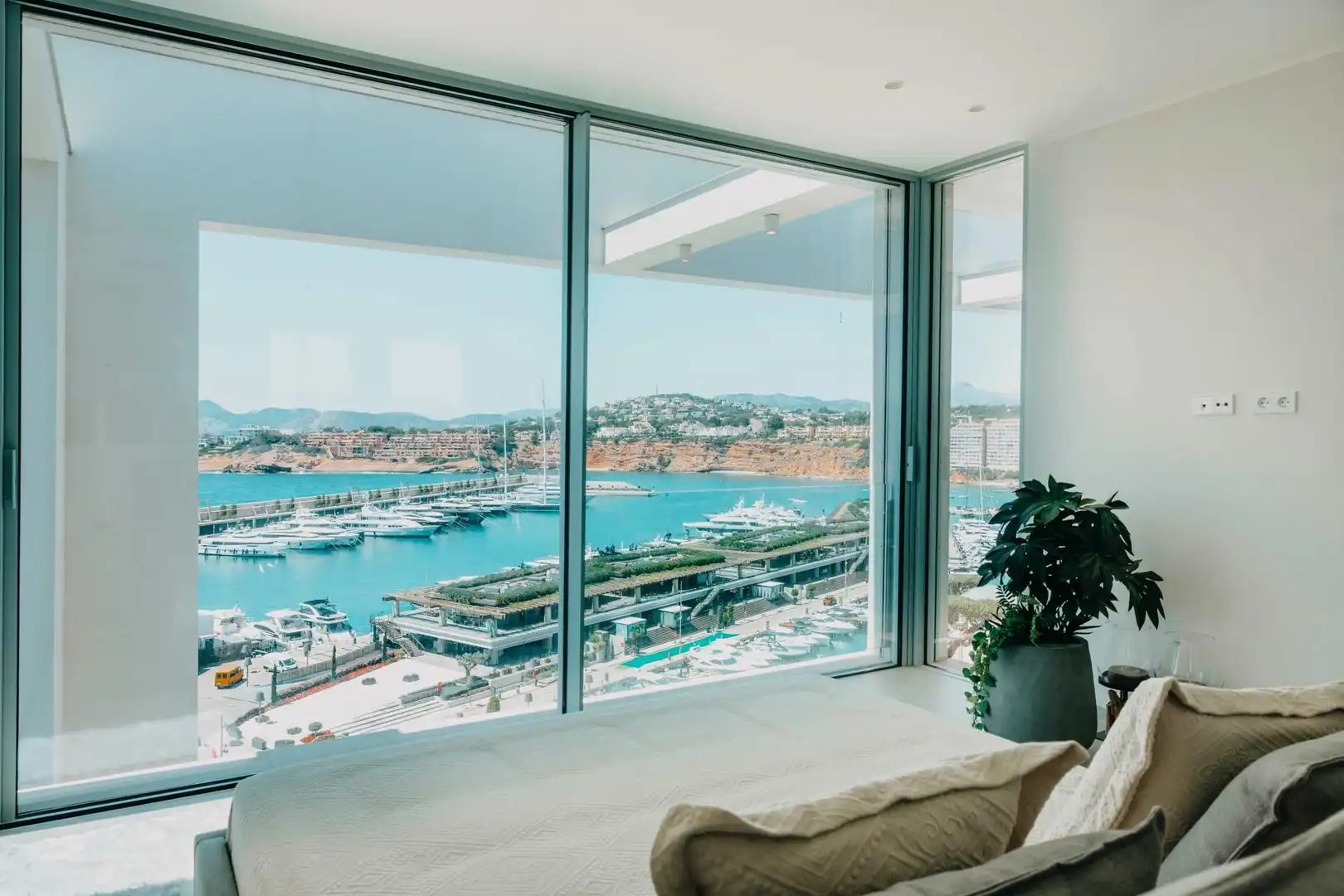 Balcony of Houses for sale in Calvià  with Air Conditioner, Private garden and Terrace