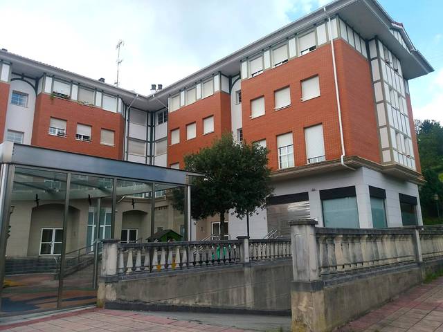 Garaje en Venta en  Intxaurtia  en Mallabia