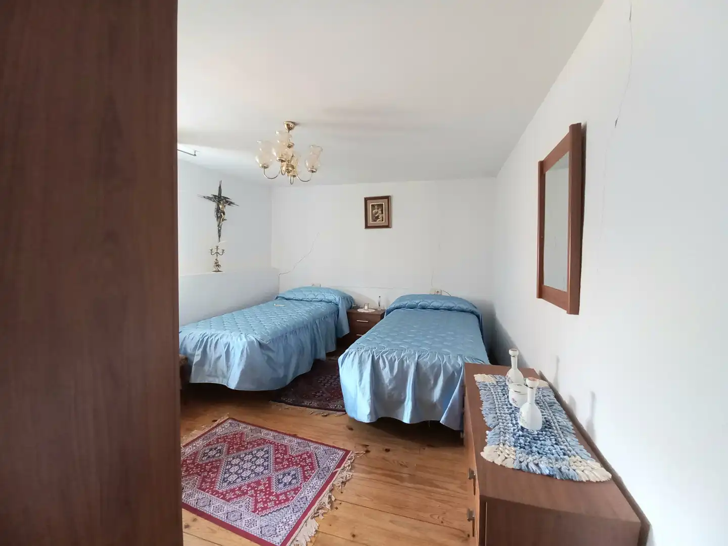 Bedroom of Detached homes for sale in Madrigalejo del Monte  with Heating and Storage room