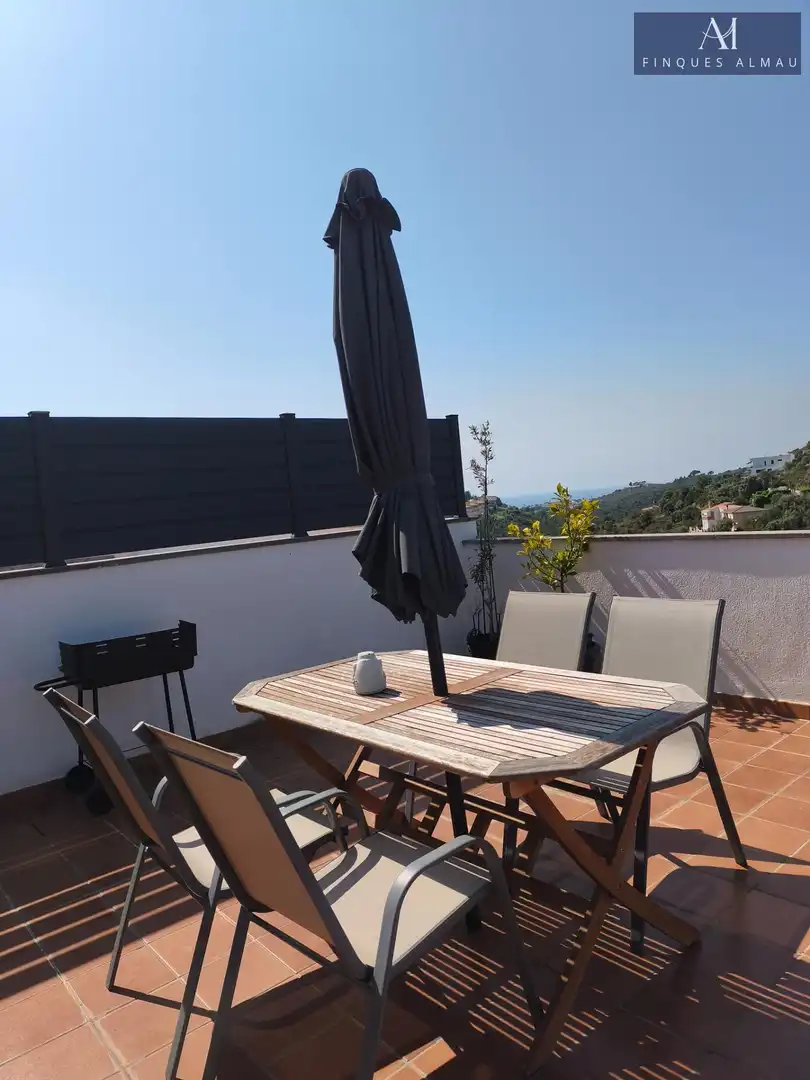 Terrassa de Casa adosada en venda en Calafell amb Calefacció, Jardí privat i Parquet