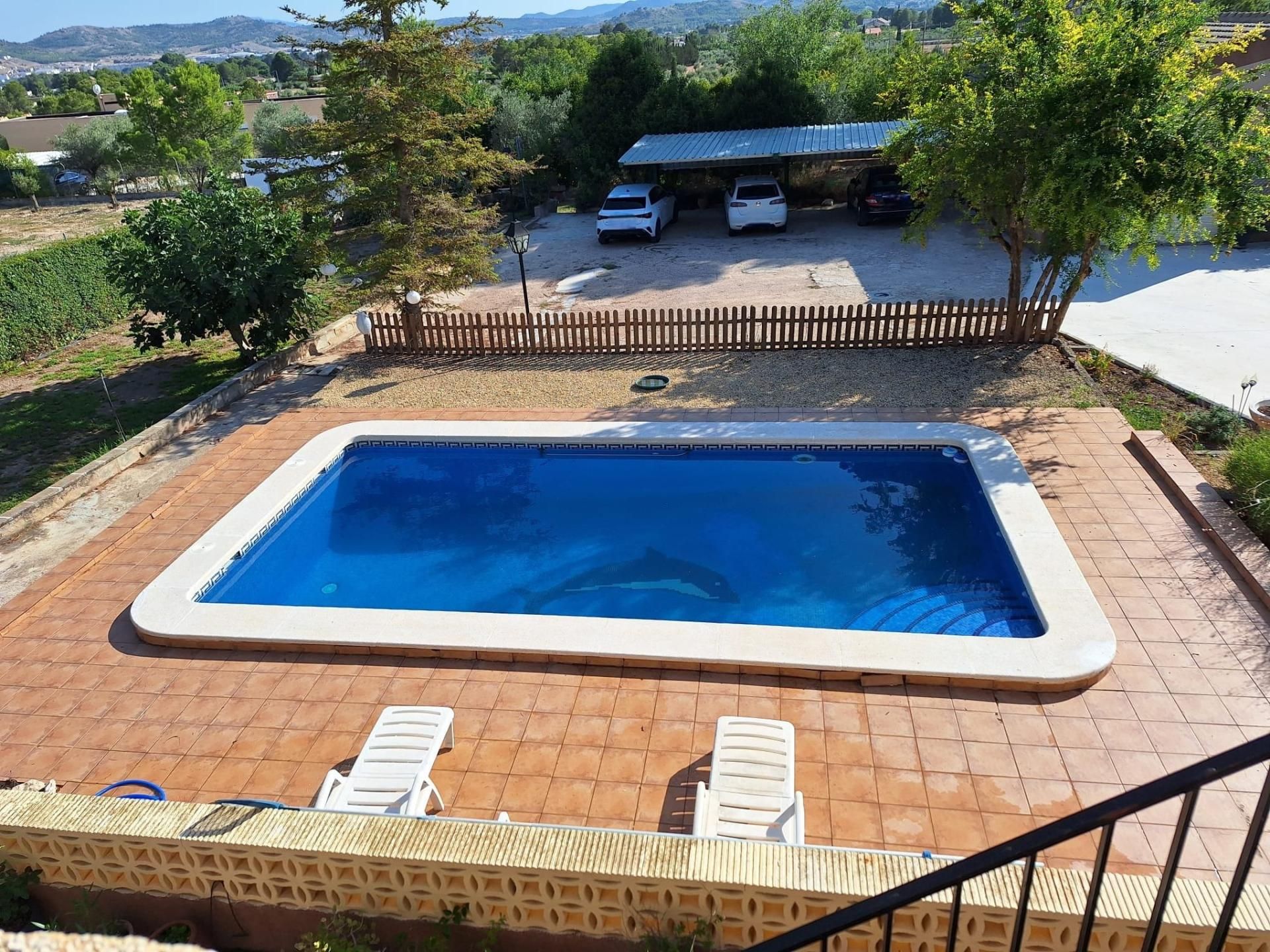 Swimming pool of House or chalet for sale in Yecla  with Air Conditioner, Heating and Terrace