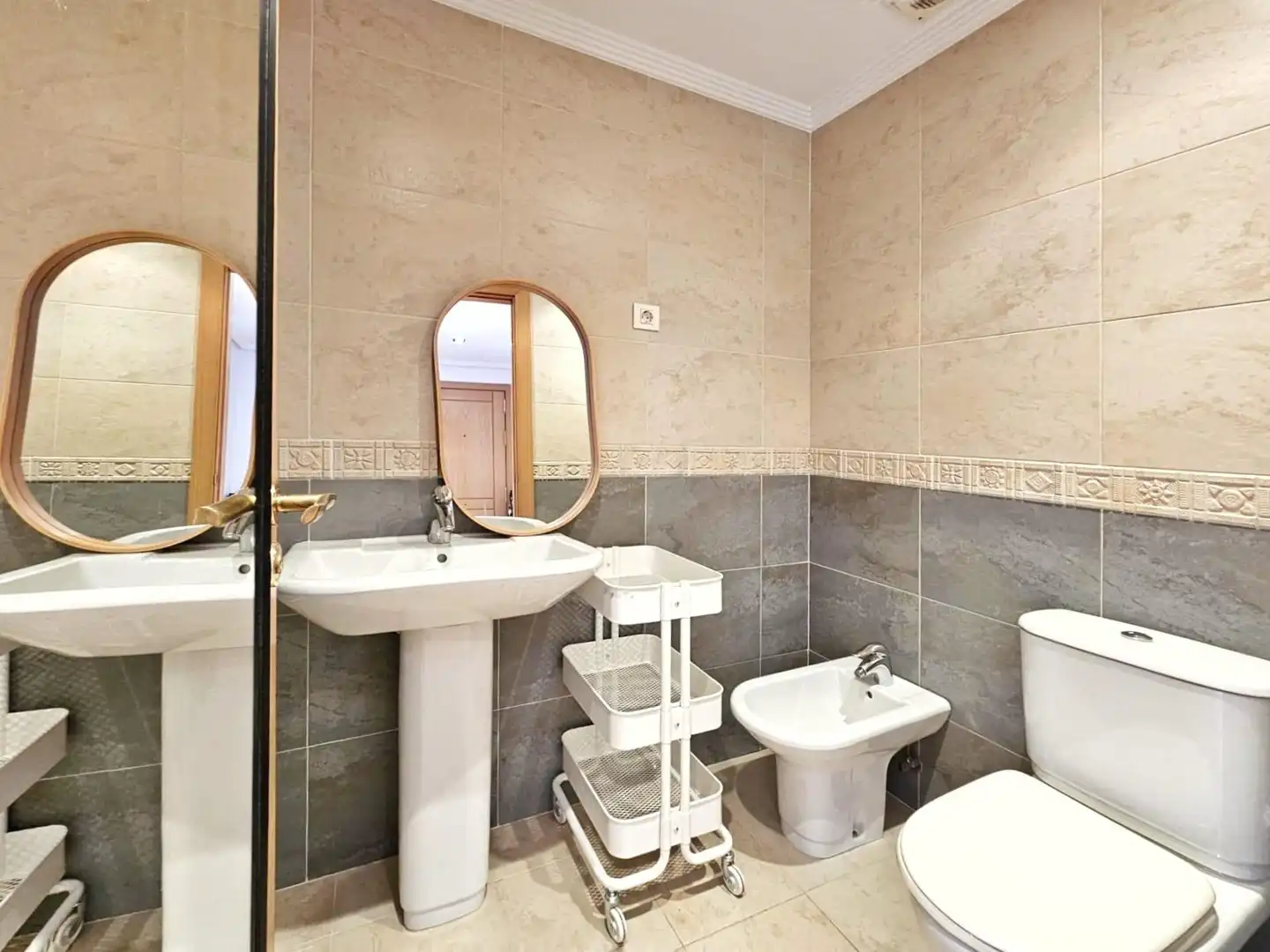 Flat for rent in Calle Antonio de la Dehesa, 7, Monte