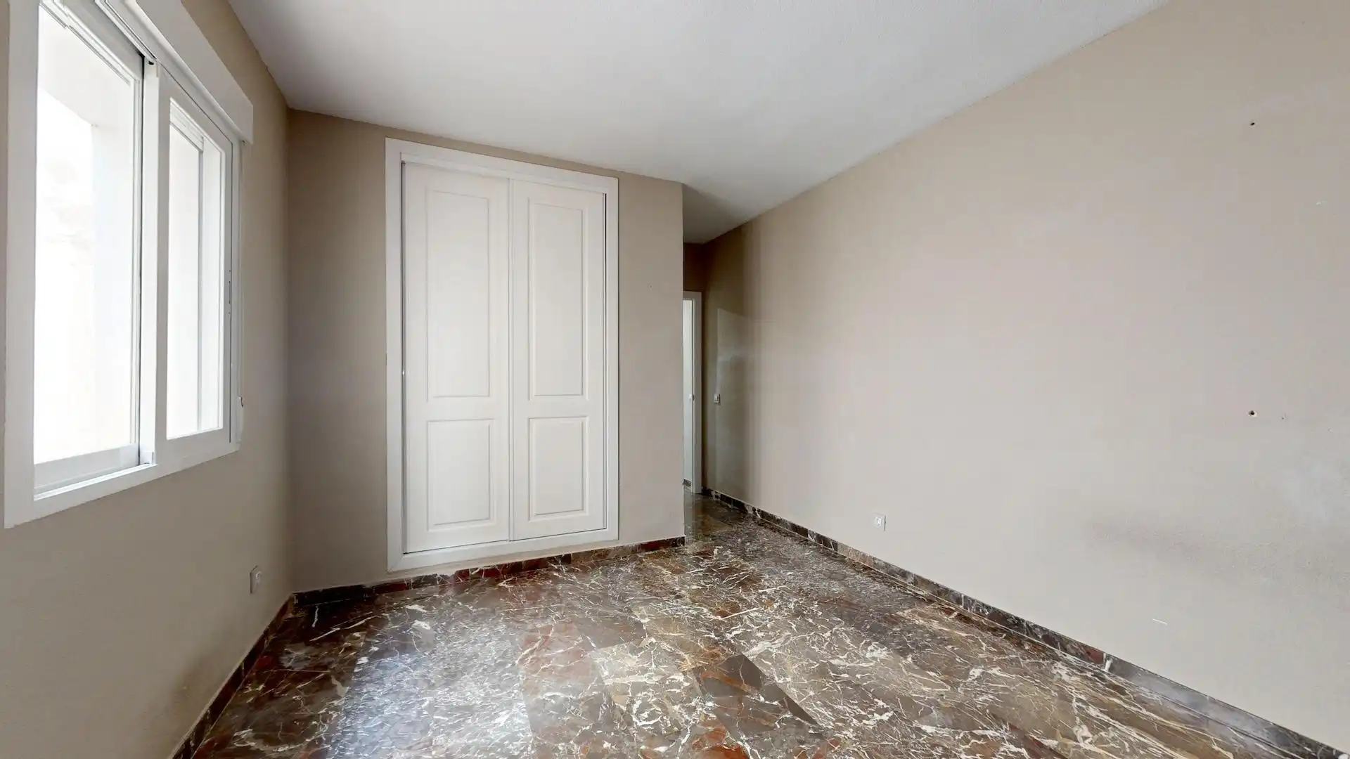Habitación de Piso en venta en Córdoba con Aire acondicionado, Terraza y Trastero