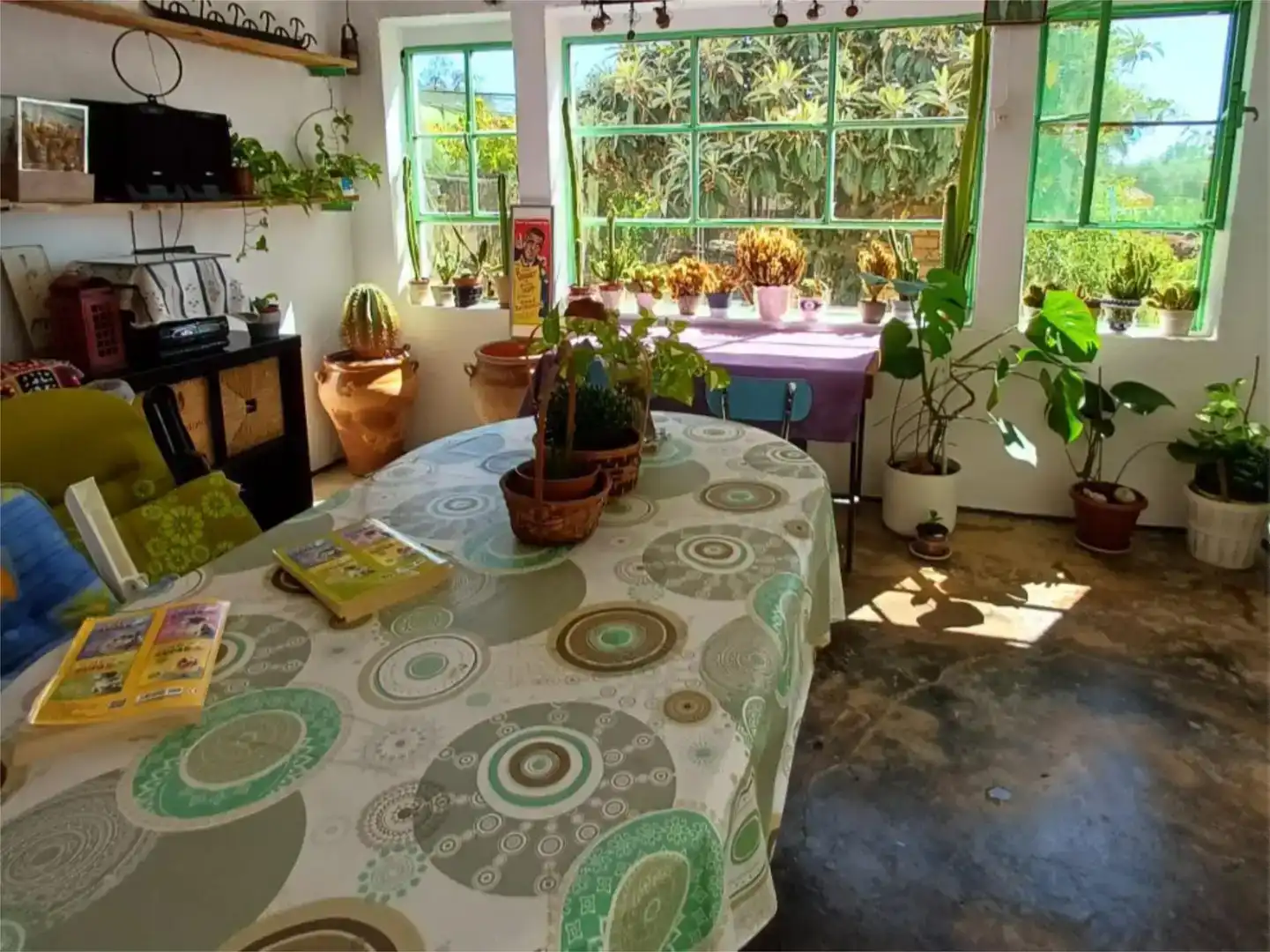Comedor de Piso en venta en El Castillo de las Guardas con Jardín privado, Trastero y Piscina