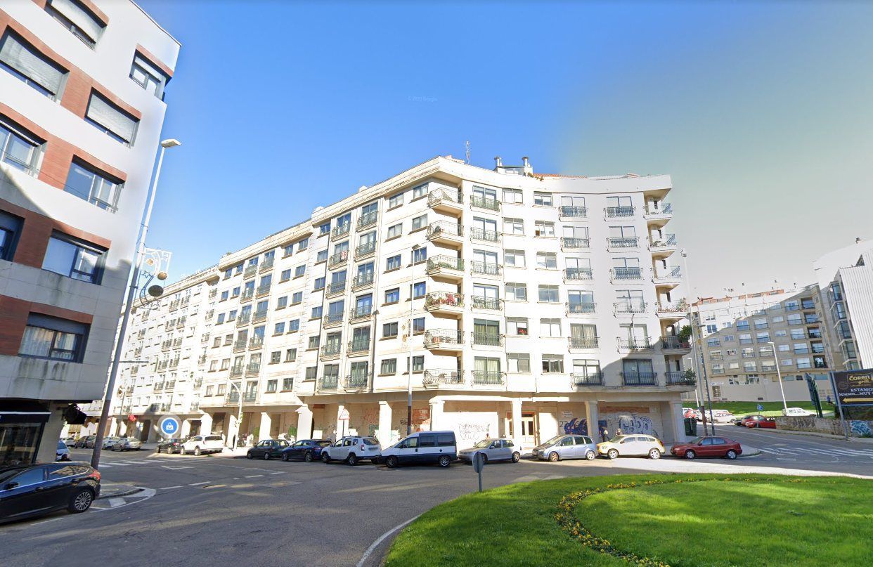 Exterior view of Study to rent in Vigo   with Heating, Parquet flooring and Furnished