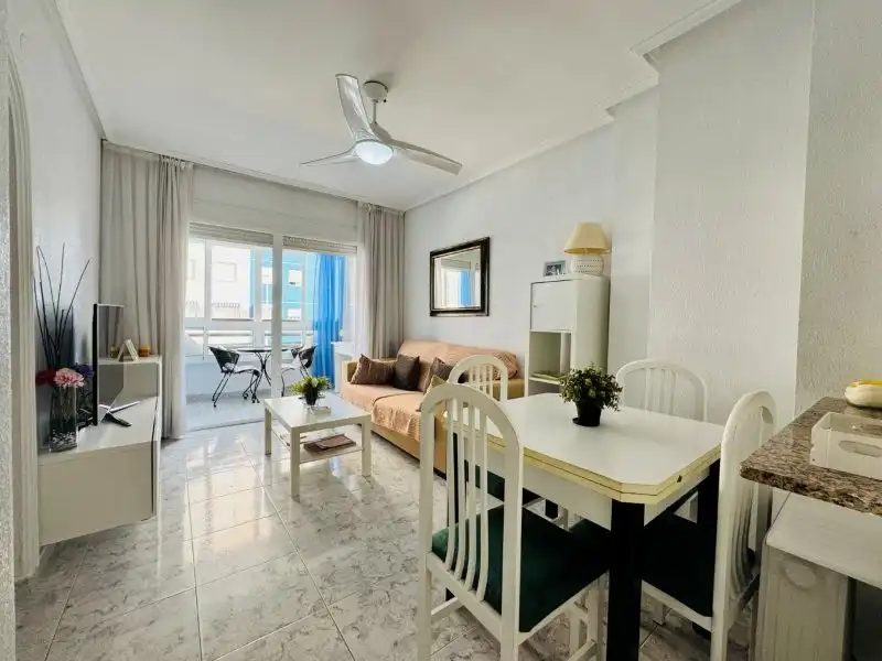 Apartament en venda a La Mata, imagen 2