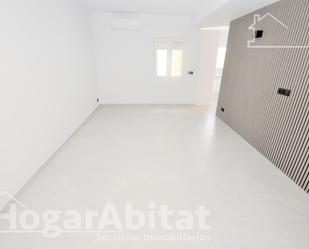 Living room of Flat for sale in Foios  with Air Conditioner and Balcony