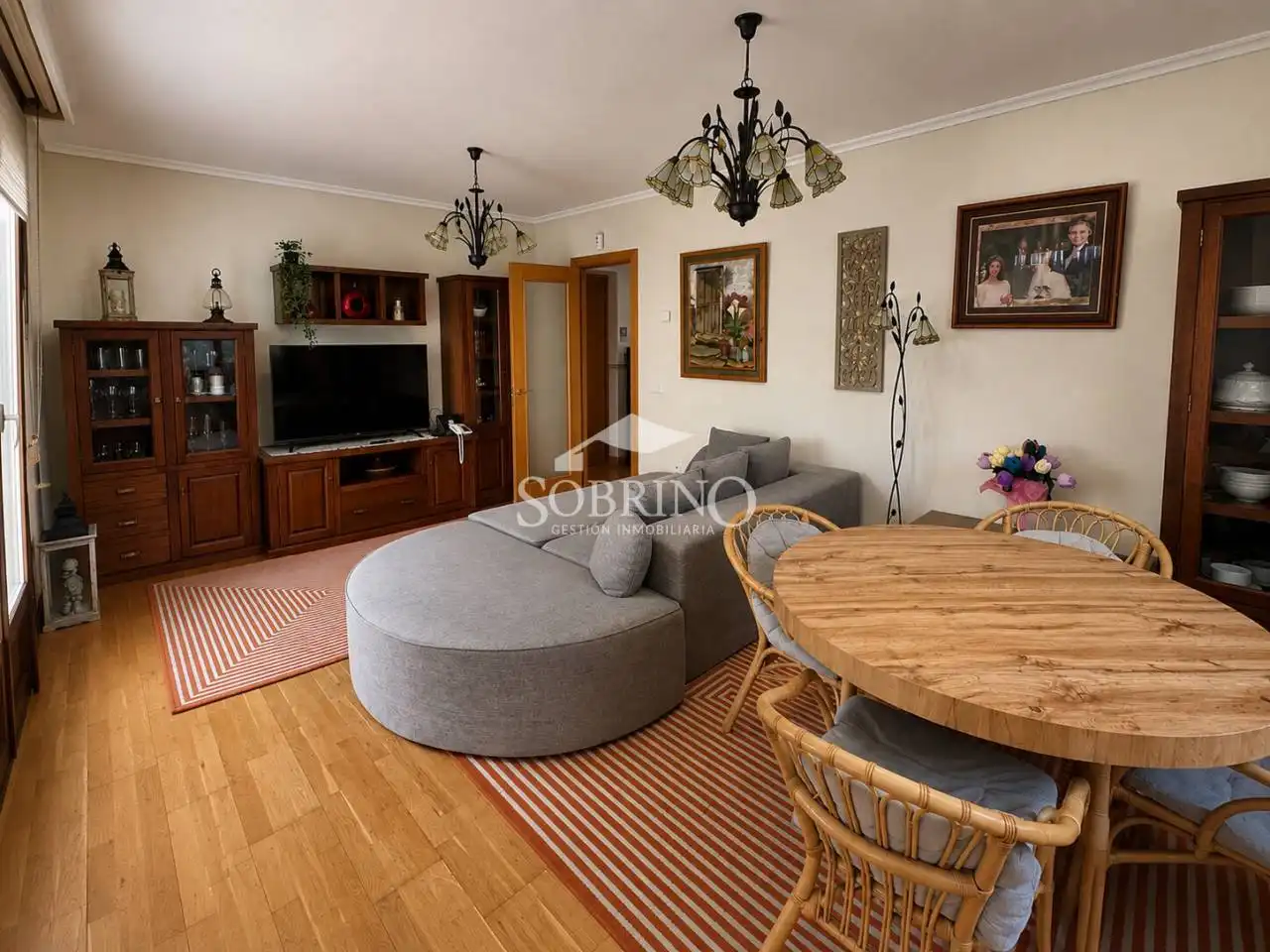 Wohnzimmer von Wohnung zum Verkauf in Llanes mit Parkett und Terrasse