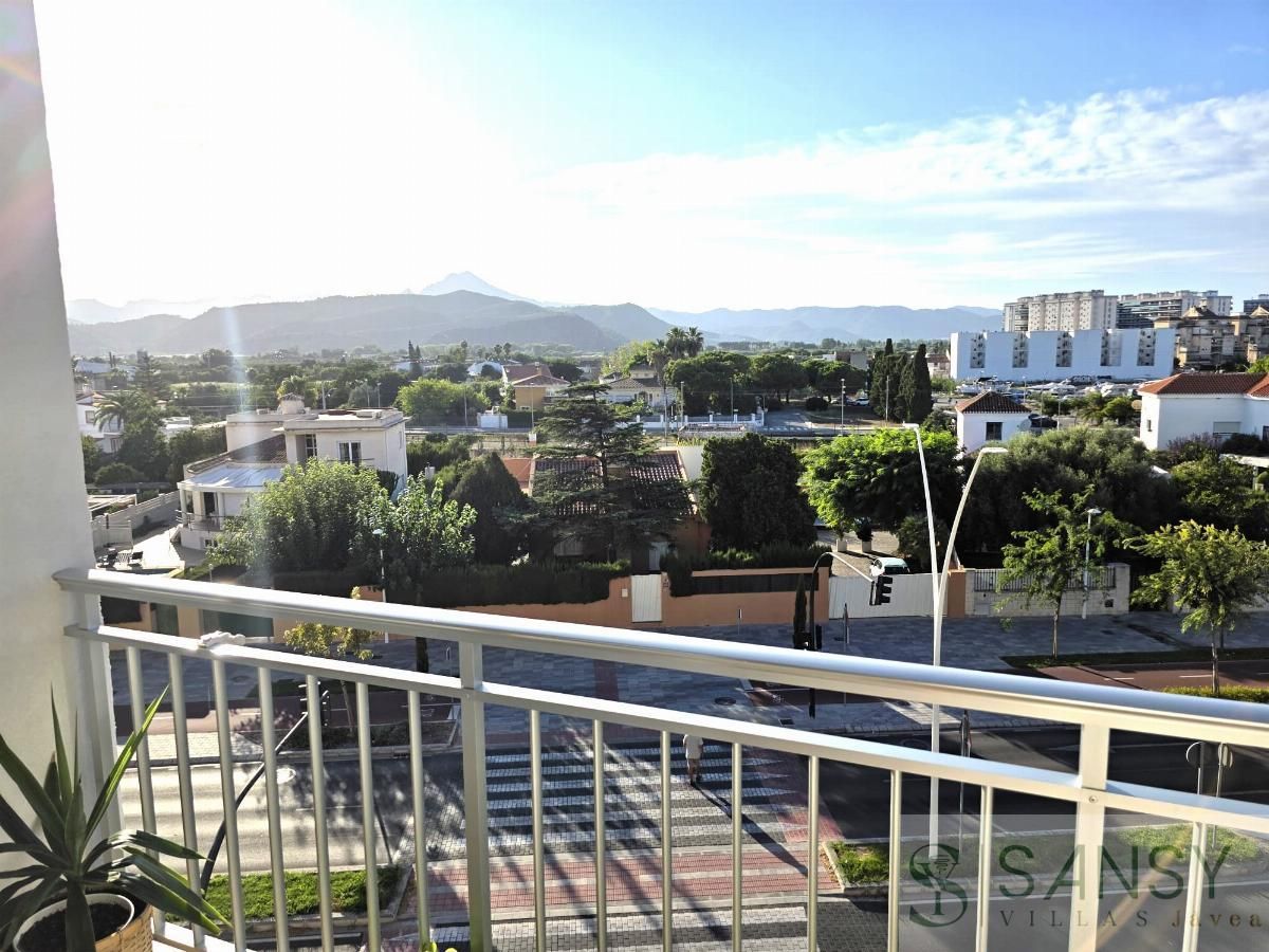 Vista exterior de Apartament en venda en Gandia amb Aire condicionat, Calefacció i Terrassa