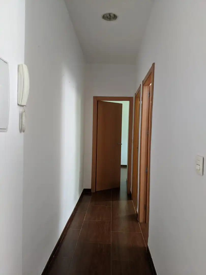 Wohnung zur Miete in Calle Fuente Nueva, Centro - Sagrario
