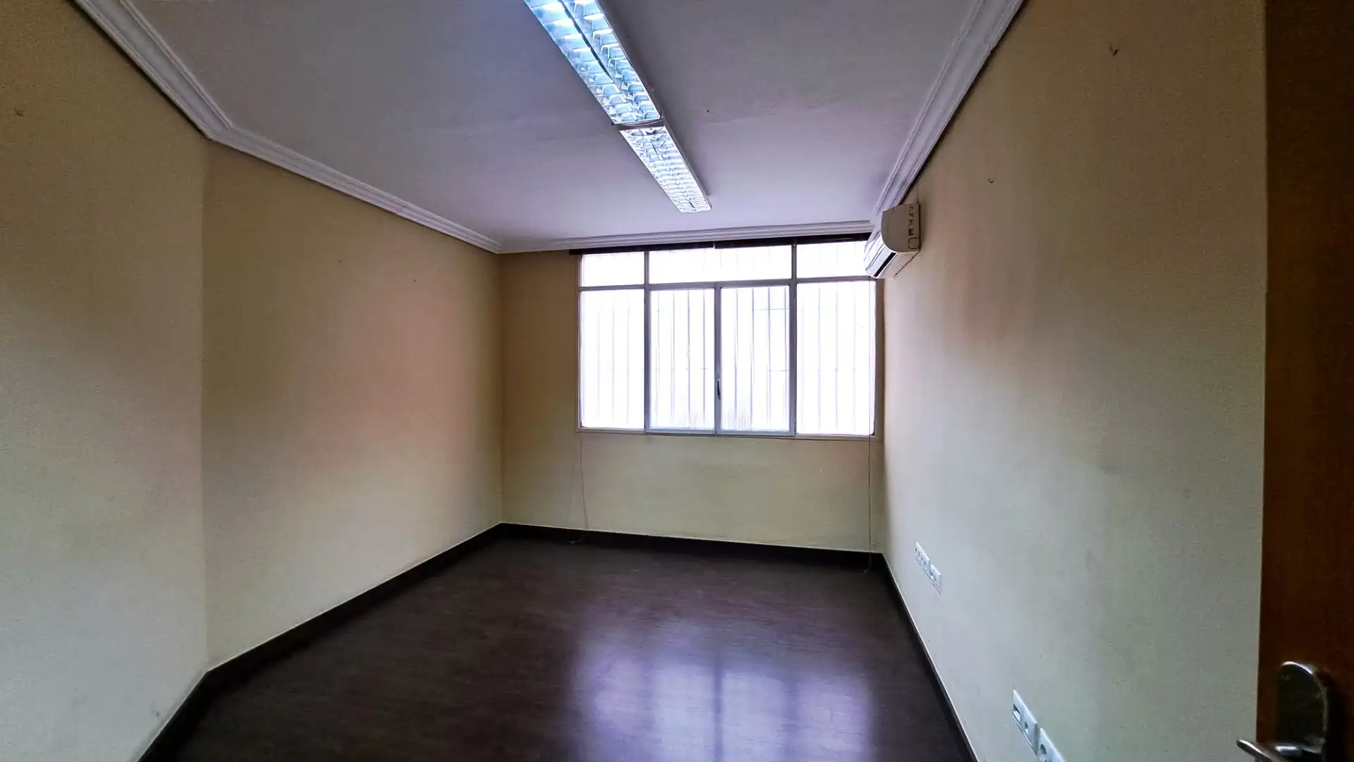 Büro mit Aufzug zur Miete in Carrer de les Garrigues, imagen 13