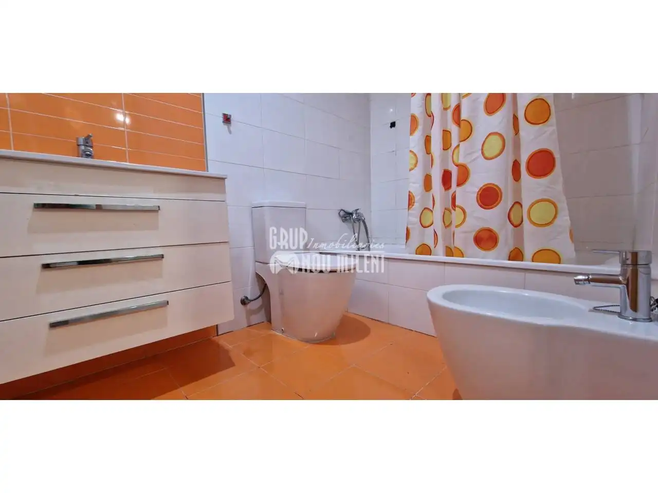 Bathroom of Flat for rent in Albal  with Air Conditioner and Terrace