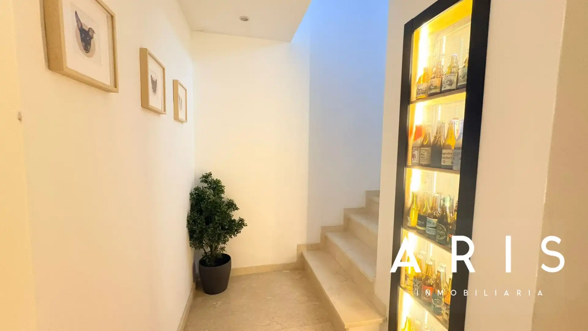 Casa adosada en venta en Alhaurín de la Torre con Aire acondicionado, Jardín privado y Parquet