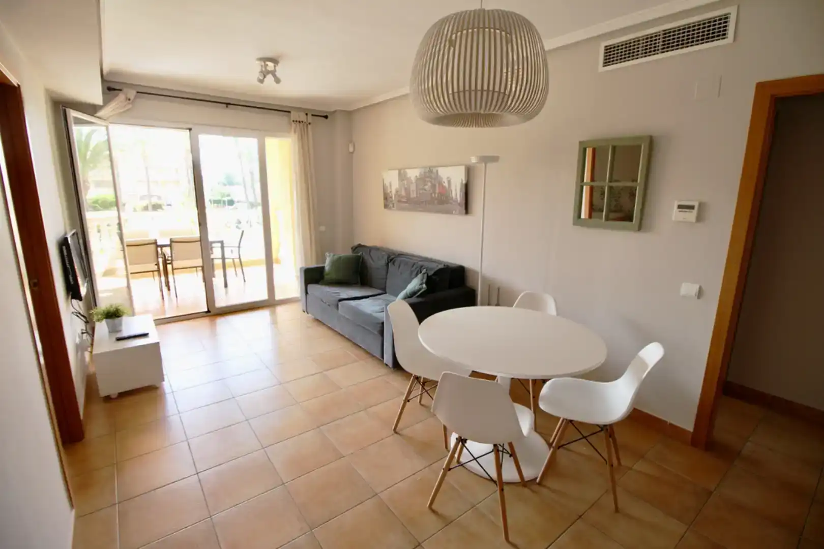 Wohnzimmer von Wohnung zur Miete in Dénia mit Klimaanlage, Schwimmbad und Balkon